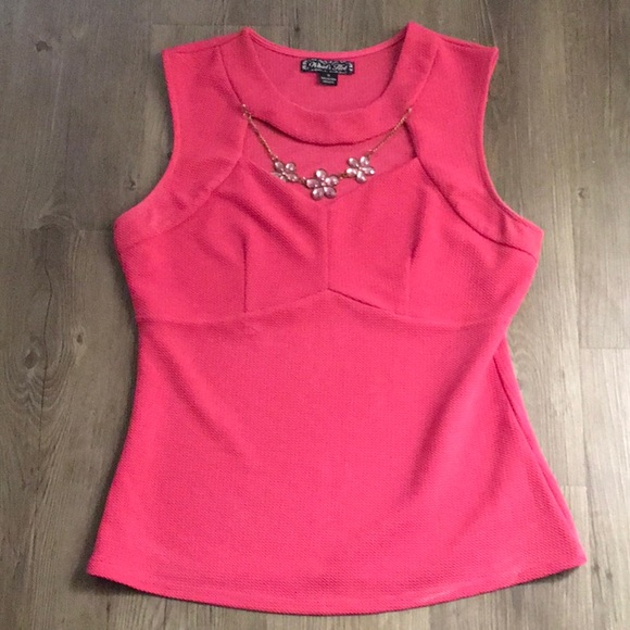 What’s Hot peplum top - Picture 3 of 4